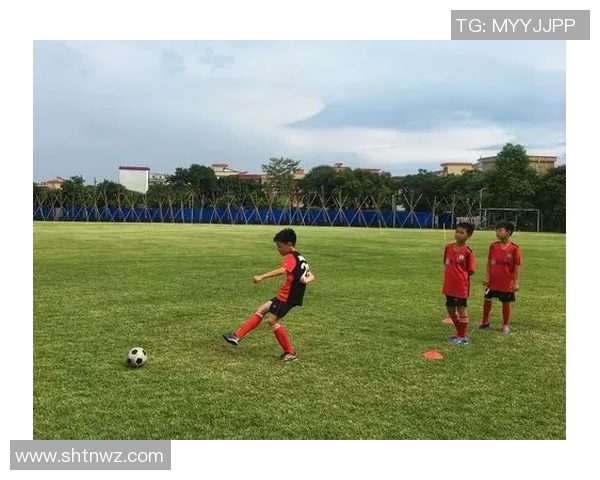 深圳与重庆极限运动队赛后复盘分析意识碰撞与战术较量