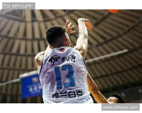 可兰白克：探索这位杰出人物的传奇人生与影响力之旅