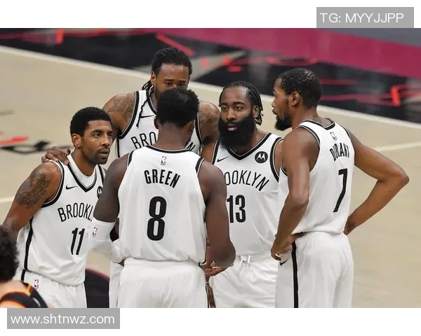 哈登对阵篮网精彩瞬间回顾全场最佳表现与关键时刻分析