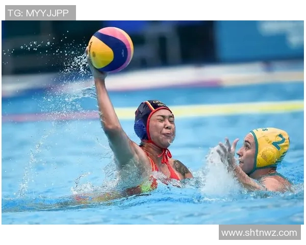 女子水球对决巴西与中国实力较量展现竞技魅力与团队精神
