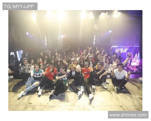 重庆街舞队在极限运动联赛中的华丽转型与奋斗历程揭秘