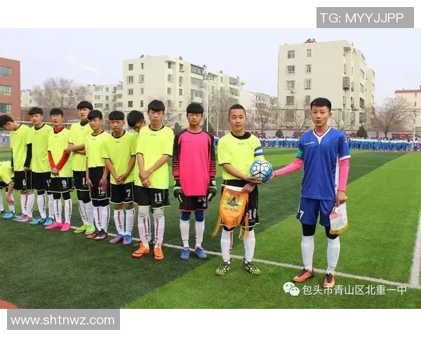 迈尼昂:从新星到巨星的蜕变之路与足球梦想的追逐 迈尼昂:从新星到巨星的蜕变之路与足球梦想的追逐