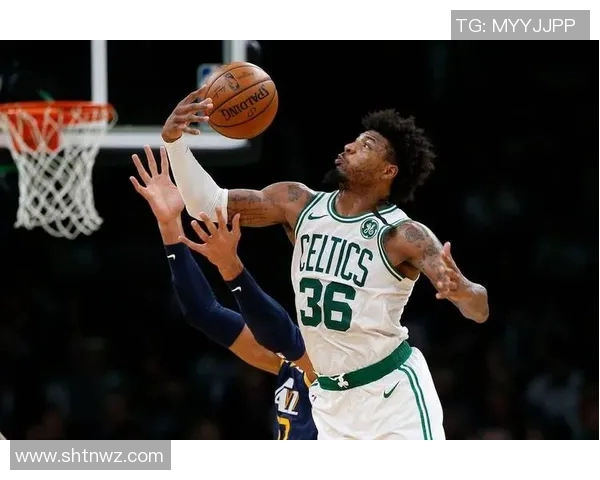 马库斯斯马特在NBA赛场上的精彩表现与未来发展潜力分析 马库斯斯马特在NBA赛场上的精彩表现与未来发展潜力分析